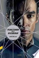 Pedaleando en la Oscuridad