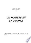 Un hombre en la puerta